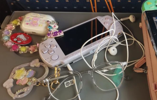 机为什么PSP大获成功PSV却黯然落幕CQ9电子版入口同为当年性能最强的掌(图3)